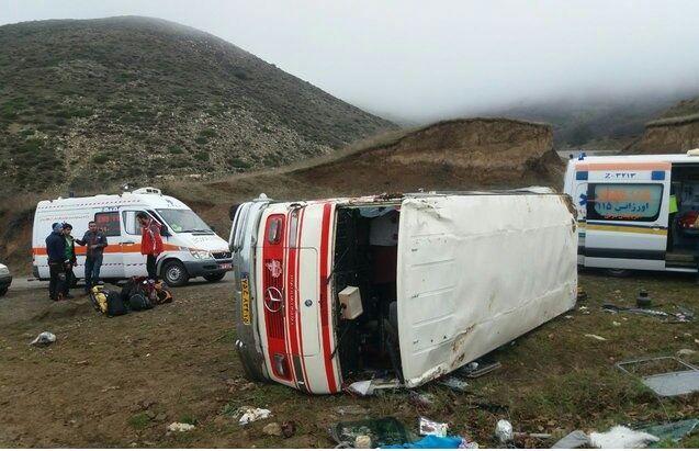 خبرنگاران واژگونی یک دستگاه مینی بوس در محور شهربابک 7 مصدوم خبرنگاران واژگونی یک دستگاه مینی بوس در محور شهربابک 7 مصدوم برجا گذاشت