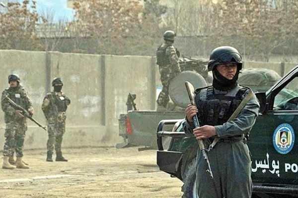 کشته و زخمی شدن 40 نیروی امنیتی افغانستان در حملات طالبان