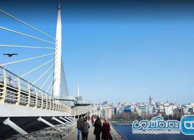 پل مترو شاخ طلایی یکی از دیدنی ترین پل های استانبول به شمار می رود (تور استانبول ارزان)