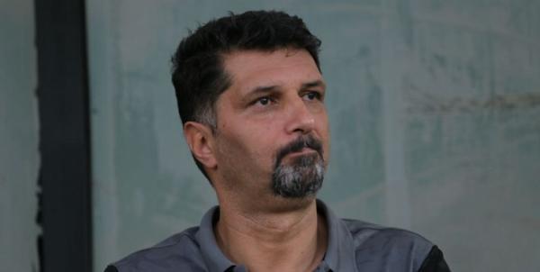 حسینی: قوانین سفت و سخت اجازه حرف زدن درمورد داوری بازی با طرفدار را به من نمی دهد